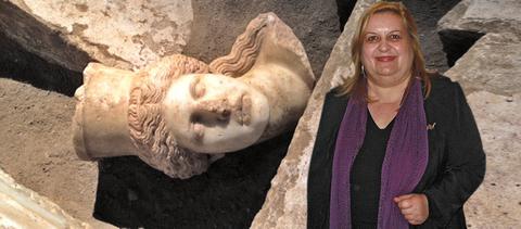Το ξέσπασμα της Κ.Περιστέρη: “Παριστάνουν τους αρχαιολόγους όσοι δεν έχουν δει ανασκαφή ποτέ”